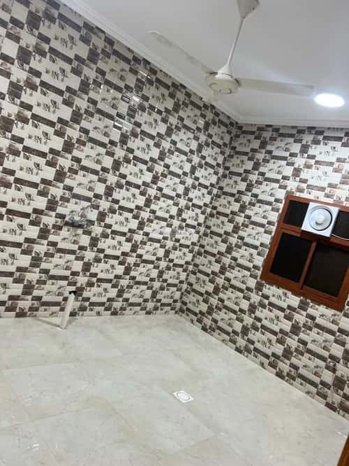 فيلا 418 متر مربع شرقية على شارع 30م الروابي، أبها