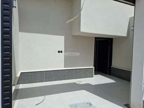 دور 4 غرف في الجنادرية