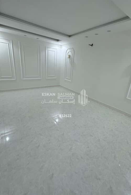 فيلا 367.57 متر مربع شمالية على شارع 15م السناح، الطائف