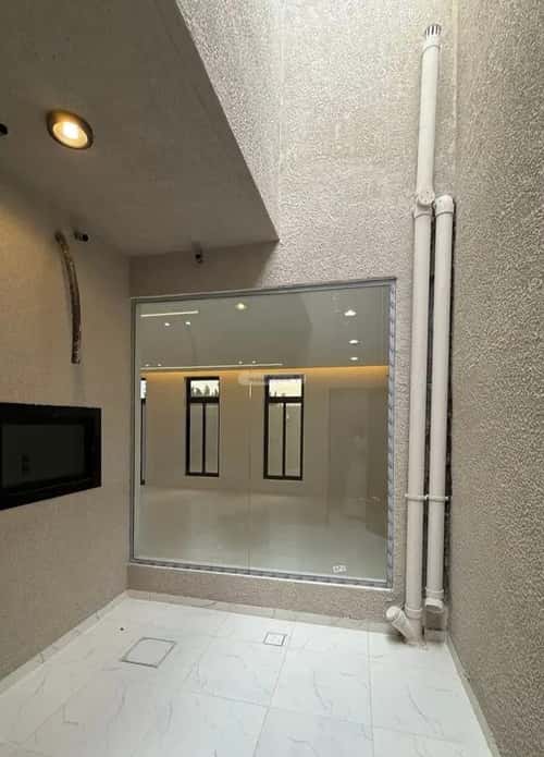 Villa 353.18 SQM Facing South East on 15m Width Street Riha, At Taif