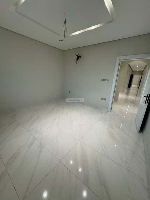 Apartment 219.01 SQM with 6 Bedrooms King Fahd, Makkah