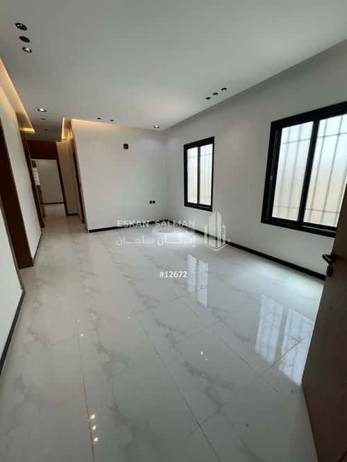 Apartment 159.5 SQM with 4 Bedrooms Al-Janadriyah, East Riyadh, Riyadh
