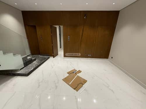 Villa 202.73 SQM Facing West on 35m Width Street Al-Qadisiyah, East Riyadh, Riyadh
