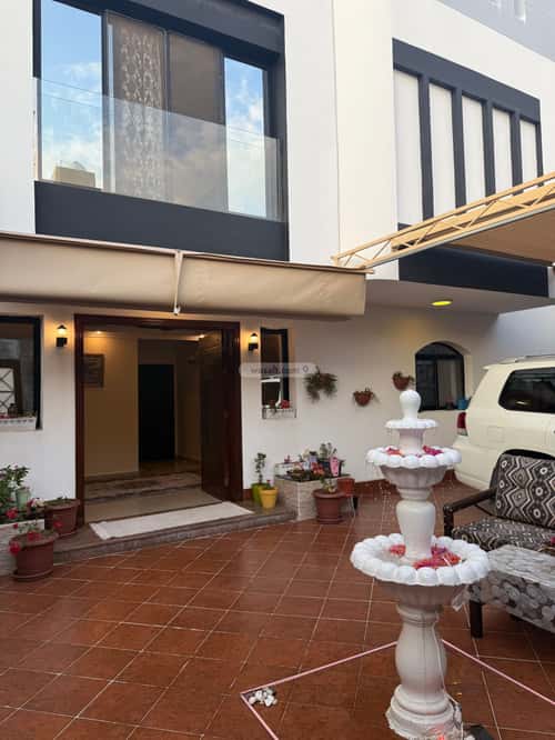 Villa 337.5 SQM Facing South East on 15m Width Street As Swaryee, North Jeddah, Jeddah