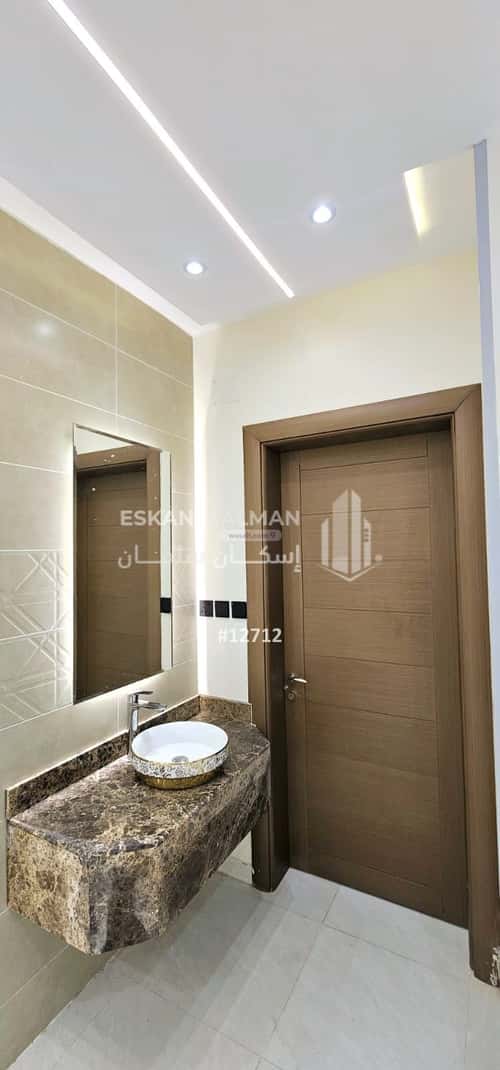 Floor 212.82 SQM with 6 Bedrooms Al Ghadir, Abha