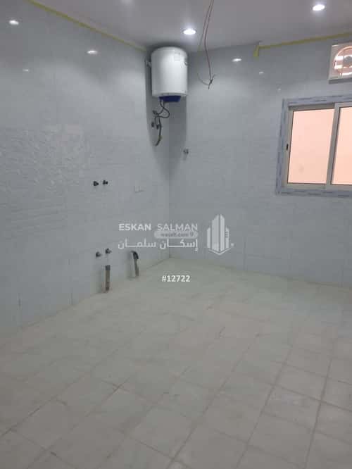 Villa 300 SQM Facing North on 10m Width Street Industrial City, Madinah