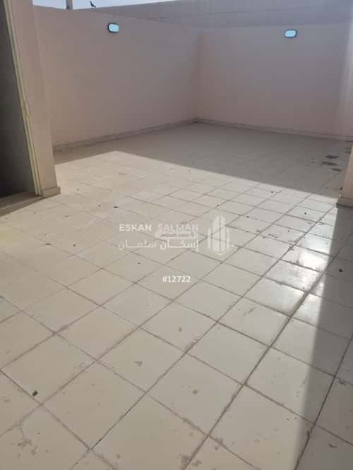 Villa 300 SQM Facing North on 10m Width Street Industrial City, Madinah