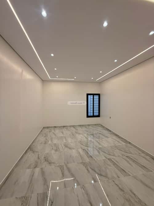 Apartment 239.95 SQM with 5 Bedrooms Al Khuzama, Hayil