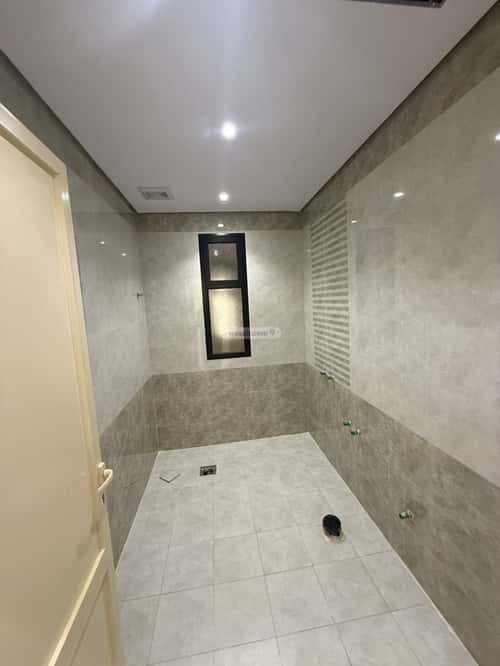 Apartment 239.95 SQM with 5 Bedrooms Al Khuzama, Hayil