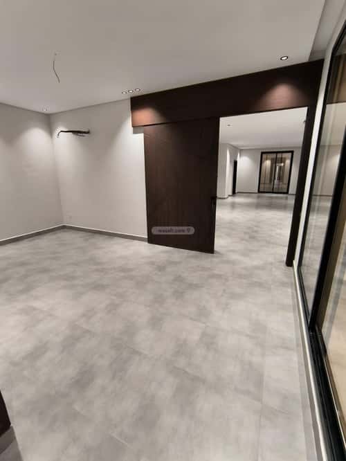 Villa 290 SQM with 1 Apartment Facing East As Salhiyah, East Jeddah, Jeddah