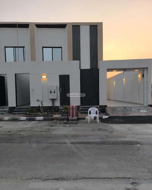 Villa 318 SQM Facing East on 15m Width Street Al Salyhyah, East Jeddah, Jeddah