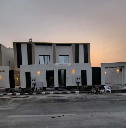 فيلا 308 متر مربع مع شقة واجهة شرقية الصالحية، شرق جدة، جدة