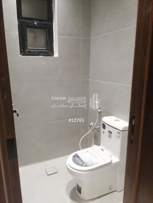 Apartment 253.03 SQM with 4 Bedrooms Al-Janadriyah, East Riyadh, Riyadh