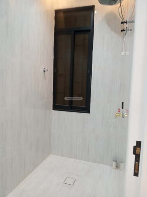 شقة 211 متر مربع ب 6 غرف اليرموك، خميس مشيط