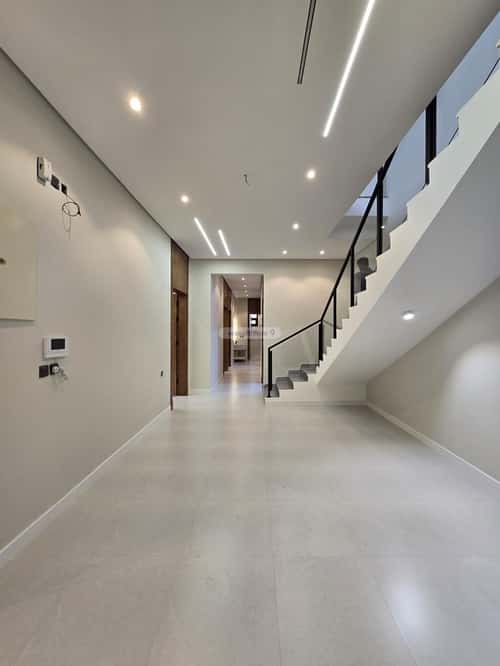 Floor 230.6 SQM with 6 Bedrooms Al-Sharafiya, Abha