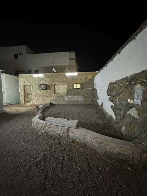 Rest House 617.05 SQM Facing North on 20m Width Street Al Salam, Madinah