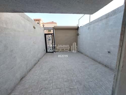 Apartment 249.67 SQM with 6 Bedrooms Uhod, Aldammam