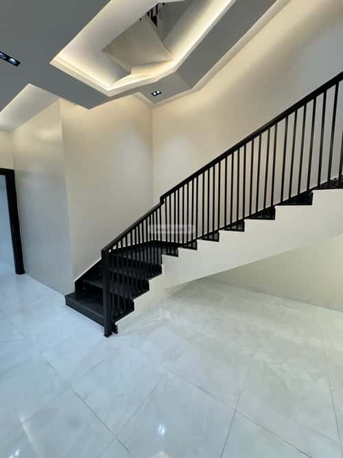 فيلا 318.88 متر مربع شمالية على شارع 15م النجوم، صبياء