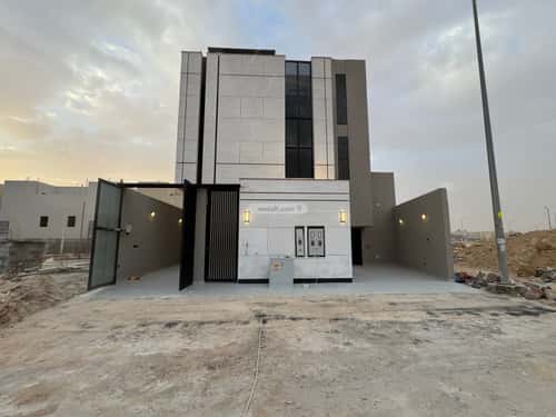 Floor with 4 Bedrooms Al-Janadriyah, East Riyadh, Riyadh
