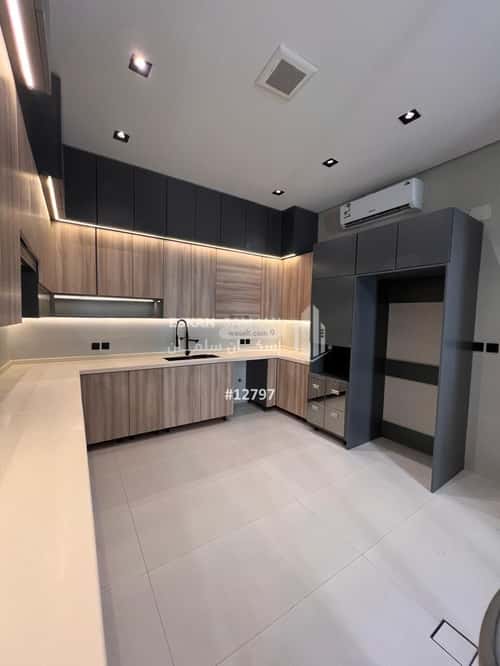 فيلا 255 متر مربع غربية على شارع 14م طيبة، المدينة المنورة