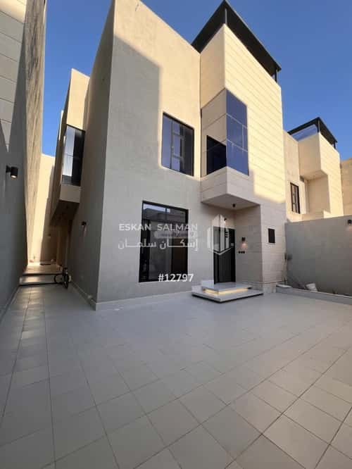 Villa 255 SQM Facing West on 14m Width Street Tiyyah, Madinah