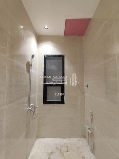 Floor 212.74 SQM with 6 Bedrooms Tuwaiq, West Riyadh, Riyadh