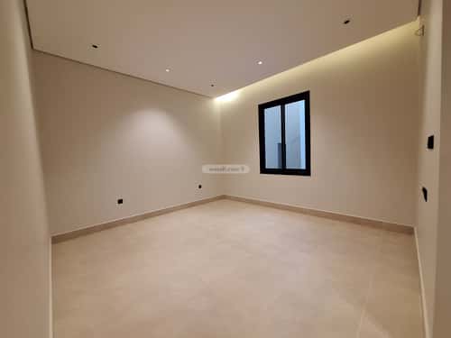 فيلا 270 متر مربع غربية على شارع 15م الندوة، شرق الرياض، الرياض