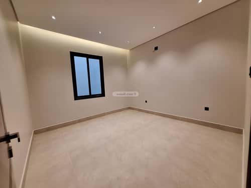 فيلا 270 متر مربع غربية على شارع 15م الندوة، شرق الرياض، الرياض