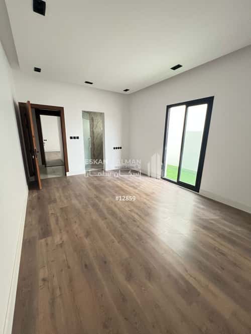 Floor 215.93 SQM with 5 Bedrooms Al-Janadriyah, East Riyadh, Riyadh