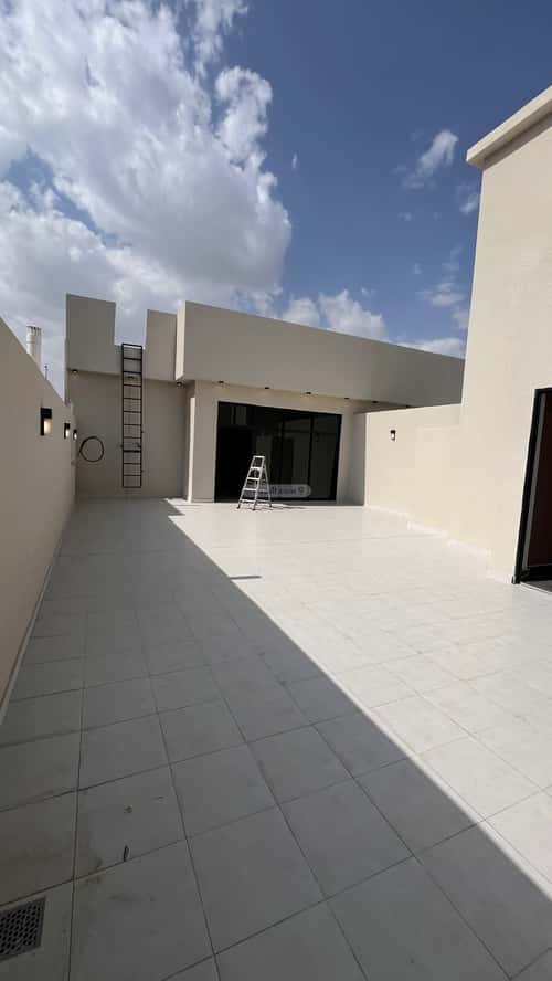 Floor 324.65 SQM with 8 Bedrooms Al-Shifa, Khamis Mushait