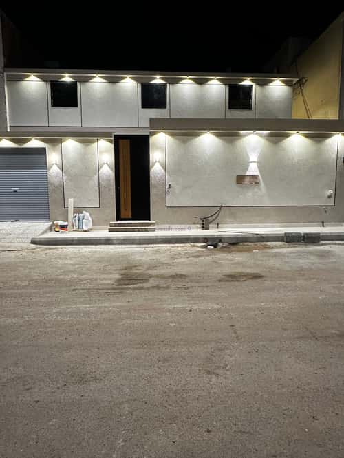 Floor 400 SQM with 5 Bedrooms Sikkah Al Hadid, Madinah