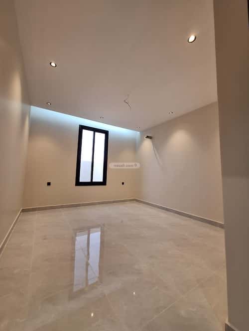 Villa 300 SQM Facing South on 15m Width Street Al Rahmanyah, East Jeddah, Jeddah