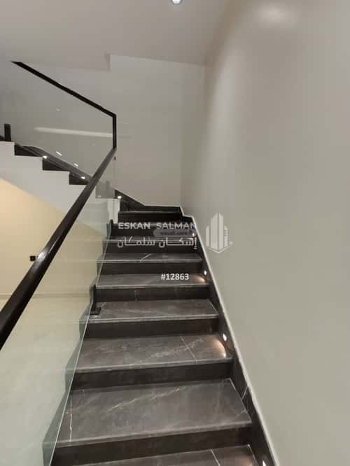 6 bedroom apartment in Al Munsiyah