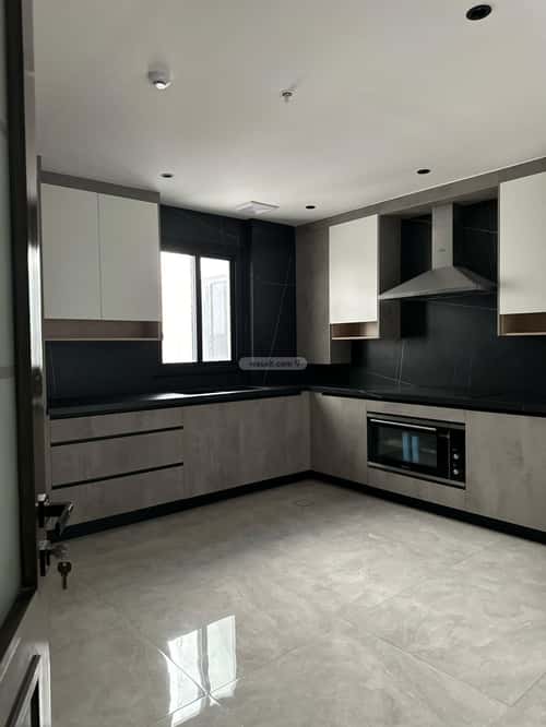 شقة 181.2 متر مربع ب 5 غرف الشاطئ الشرقي، الدمام