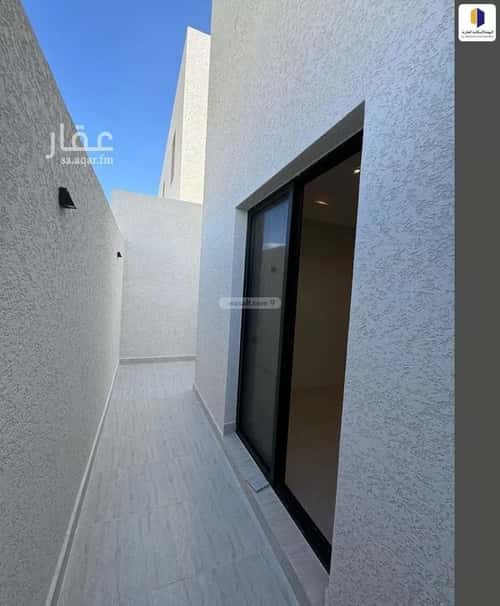 شقة 208.18 متر مربع ب 5 غرف المروج، أبها