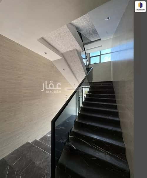 شقة 208.18 متر مربع ب 5 غرف المروج، أبها