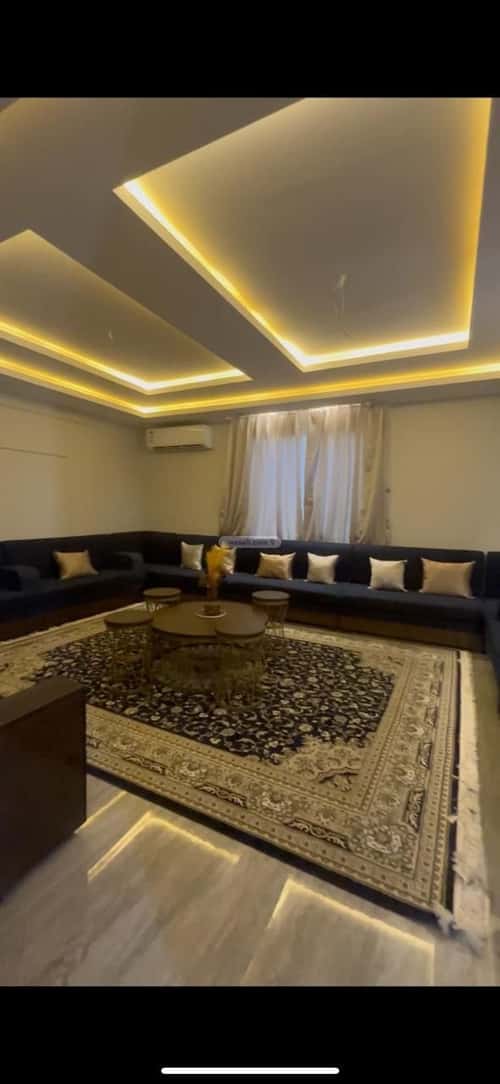 فيلا 540 متر مربع شمالية على شارع 18م العرفاء الغربية، الطائف