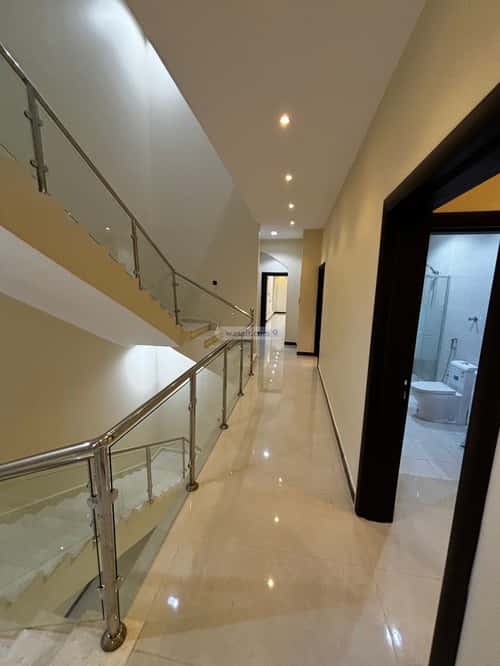Villa 300 SQM Facing North West on 18m Width Street Al Anahi, Madinah