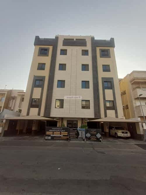 شقة 214.51 متر مربع ب 5 غرف العزيزية، شمال جدة، جدة