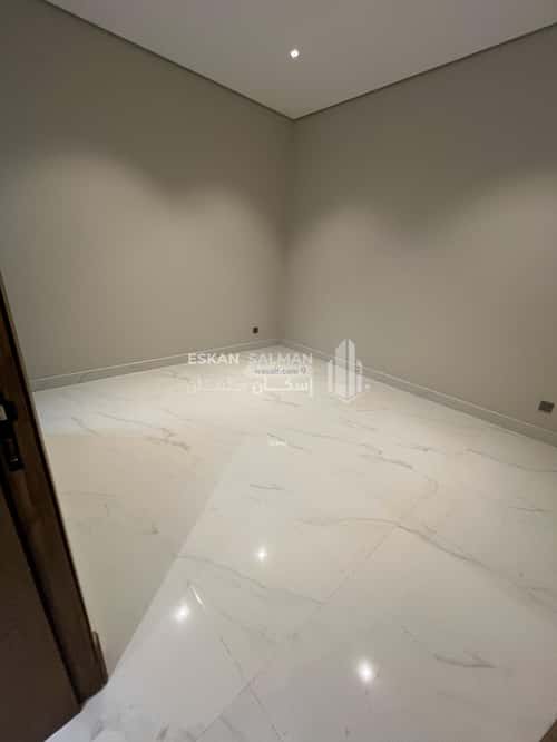 Villa 209.86 SQM Facing North on 18m Width Street Al-Qadisiyah, East Riyadh, Riyadh