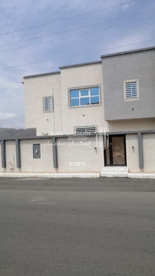 فيلا 386.36 متر مربع جنوبية شرقية على شارع 30م الحيلة الغربي، محائل