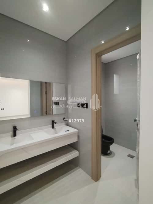 Villa 250 SQM Facing South on 20m Width Street Industrial City, Madinah