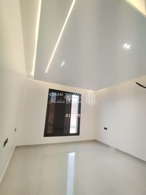 فيلا 250 متر مربع جنوبية على شارع 20م المدينة الصناعية، المدينة المنورة