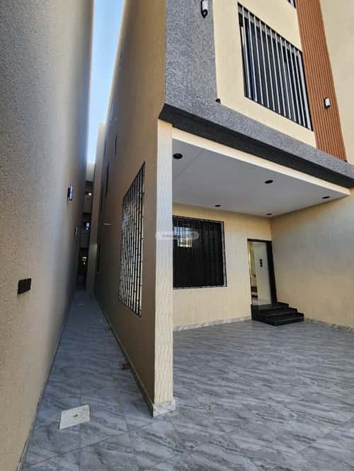 Apartment with 5 Bedrooms Al-Yarmouk, Khamis Mushait