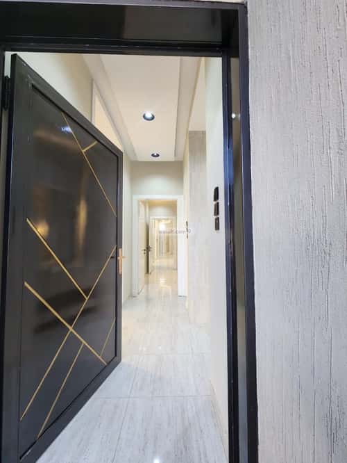 Apartment with 6 Bedrooms Al-Yarmouk, Khamis Mushait