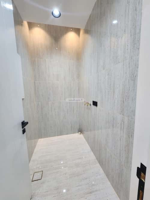 Apartment with 5 Bedrooms Al-Yarmouk, Khamis Mushait