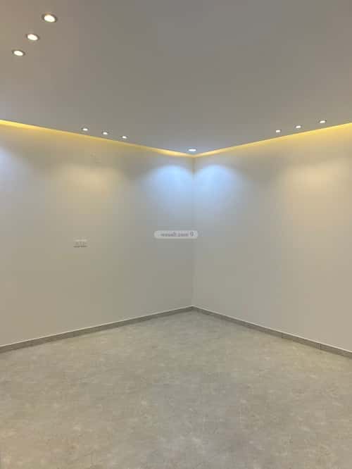 Floor 411 SQM with 3 Bedrooms Al-Nafil, Hayil