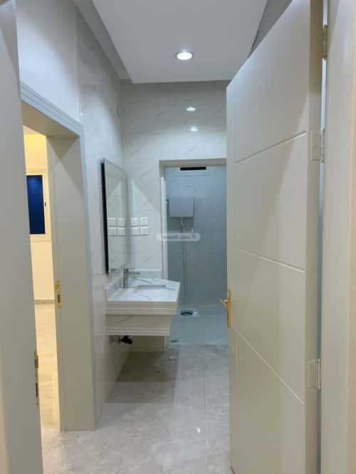 Floor 411.8 SQM with 3 Bedrooms Al-Nafil, Hayil