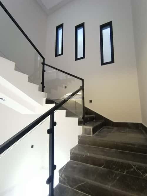 Apartment with 6 Bedrooms Al-Shifa, Khamis Mushait