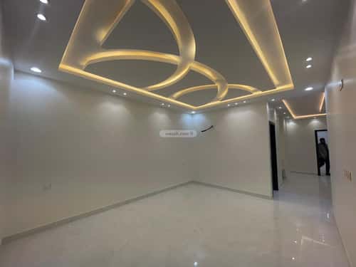 Floor 364.41 SQM with 7 Bedrooms Dammam, Khamis Mushait